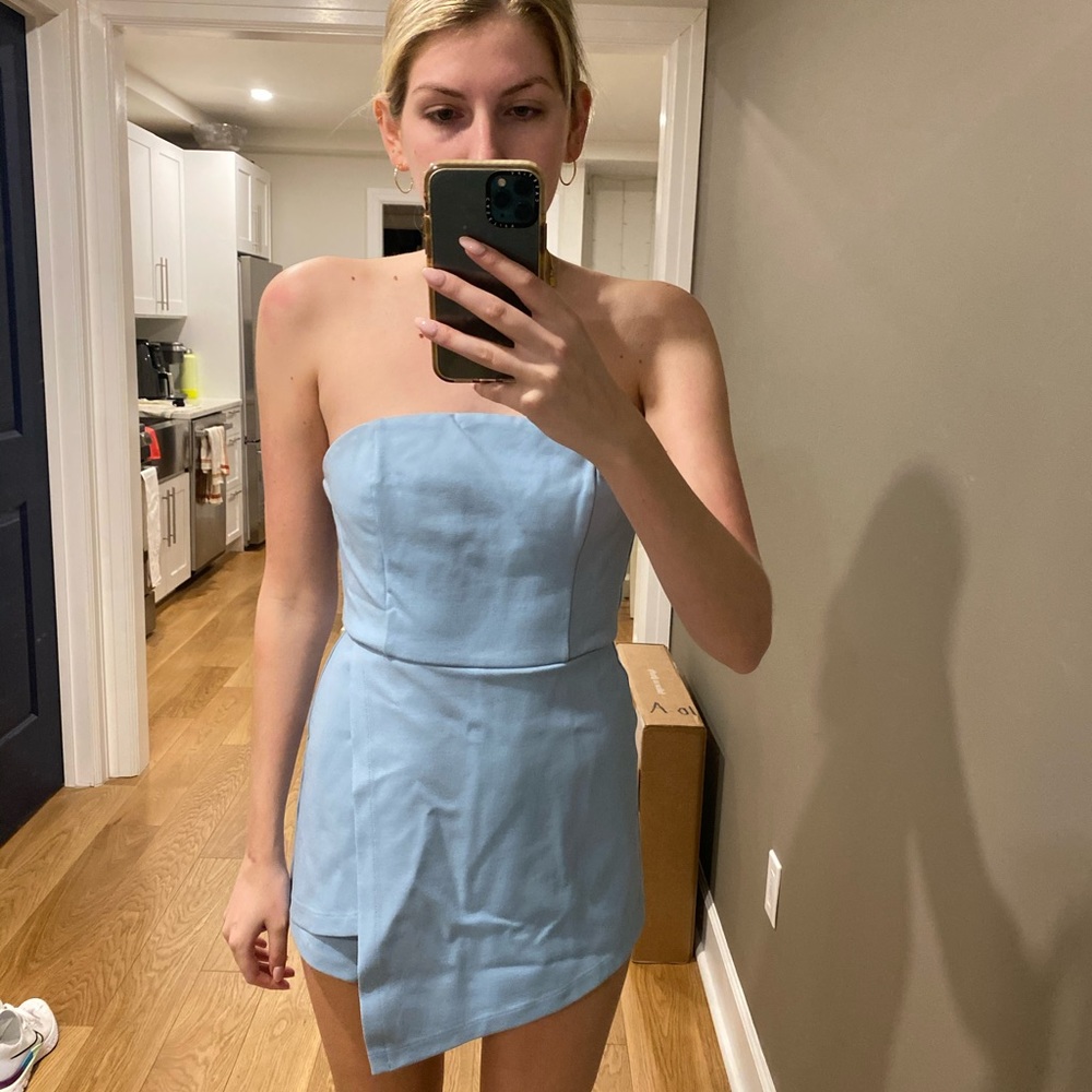 Size Small Superdown Avery Strapless Romper - image 1